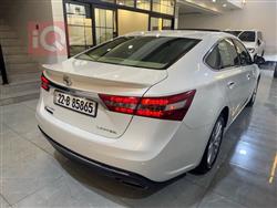 تويوتا أفالون